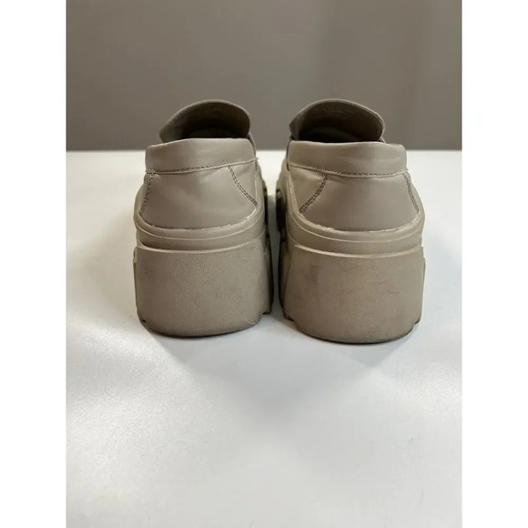 ASOS DESIGN Chunky Loafers Womens 11 Beige/Taupe Faux Leather Platform Y2K - Picture 5 of 7